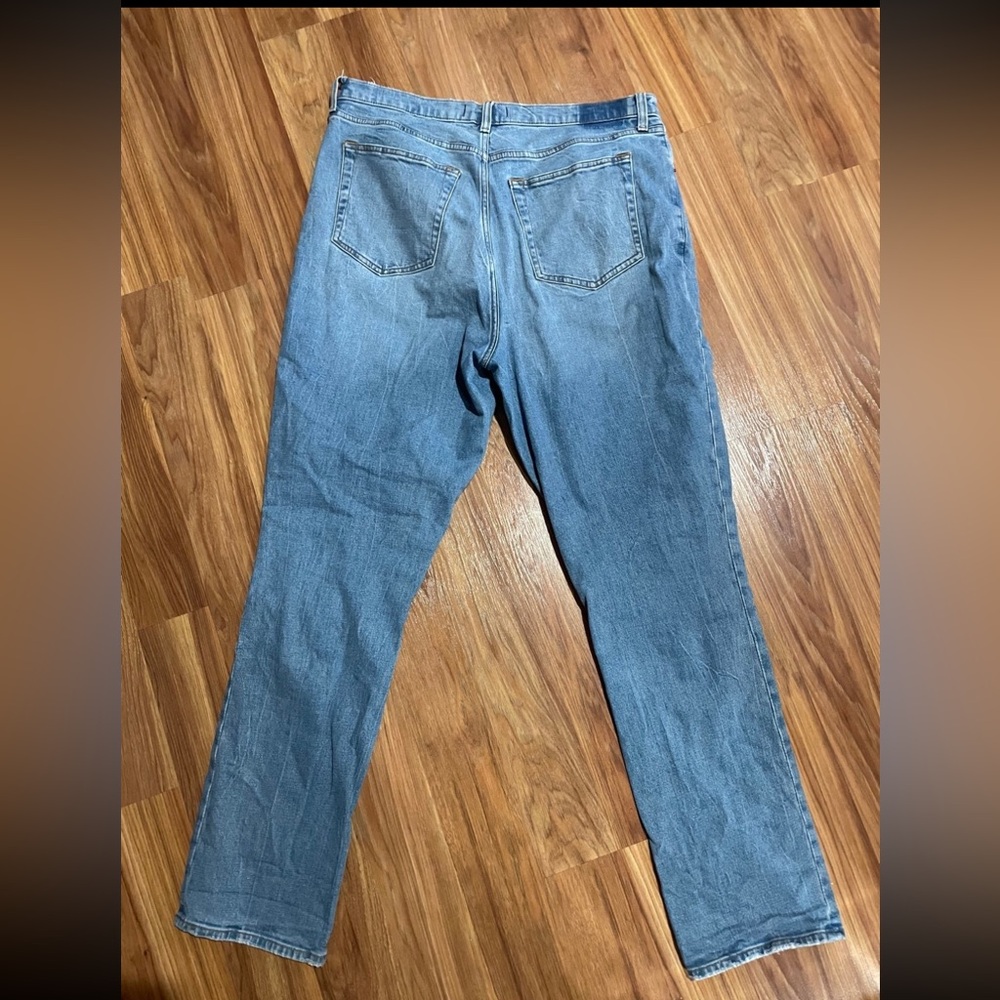 Abercrombie Curve Love 90s Slim Straight Jeans